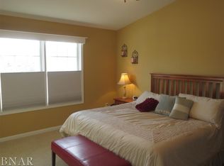 2971 Wolf Creek Ln, Normal, IL 61761