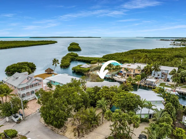 1126 Grand St, Key Largo, FL 33037