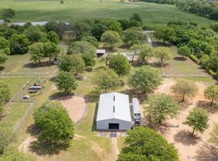 1587 Meridian Rd, Ardmore, OK 73401