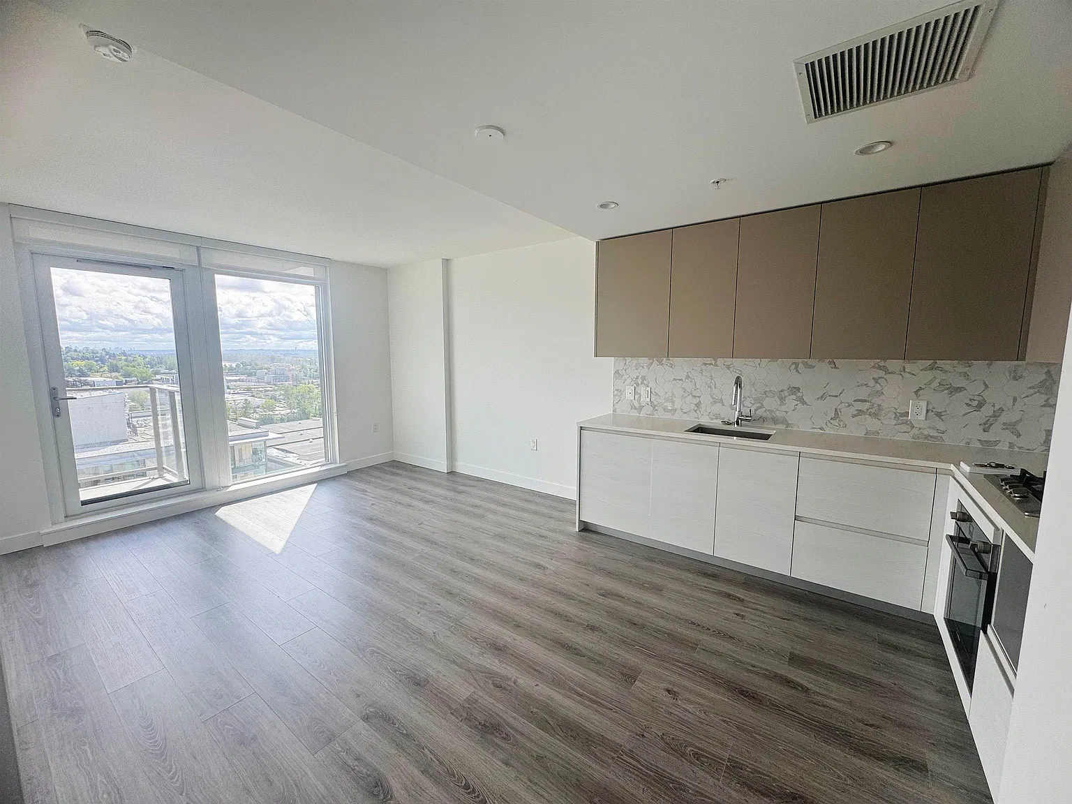 1 bed, 510 sqft, $2,150 — Photo 3