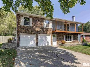 2021 Stockton Dr, Springfield, IL 62703