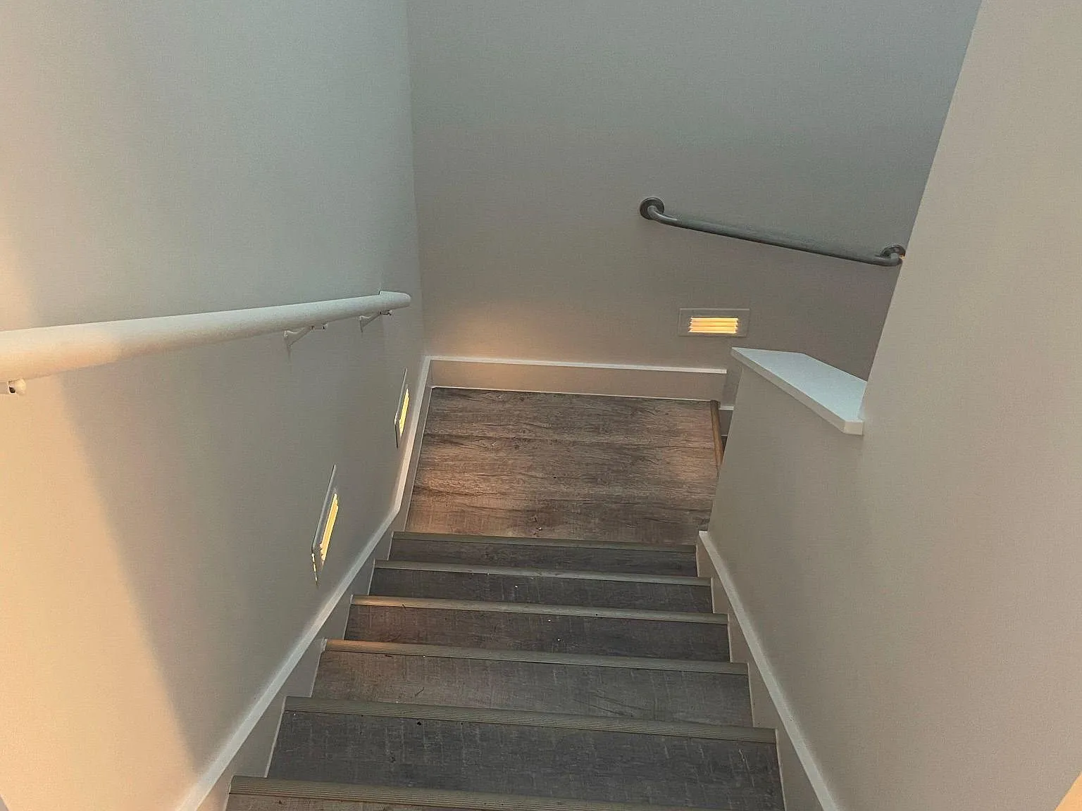 3 bed, 2920 sqft, $4,000 — Photo 3