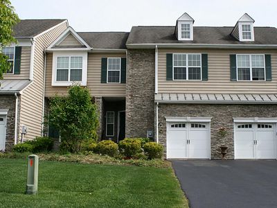 780 Huntington Dr, Fishkill, NY, 12524