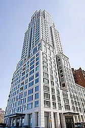 The Heritage at 240 Riverside Boulevard in Lincoln Square