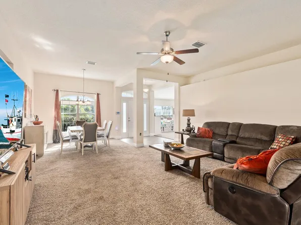 734 NE Eastlake Street, Port St Lucie, FL 34983