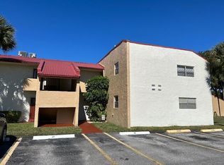 239 Golden River Dr, West Palm Beach, FL 33411