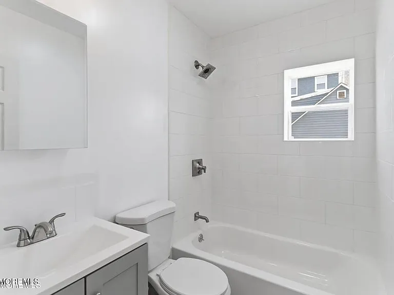 40 Twilight Ave #1 — Photo 12