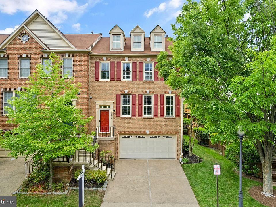 1st image of 10470 Courtney Dr