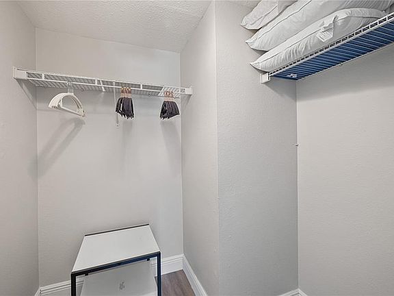 5th image of 3004 PARKWAY BOULEVARD #101