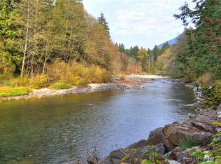 12437 744 Ave NE, Skykomish, WA 98288