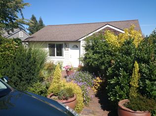 5438 34th Ave SW, Seattle, WA 98126