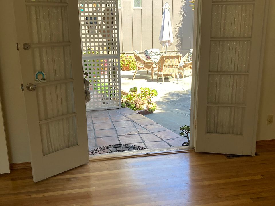 1st image of 701 41st Ave #B