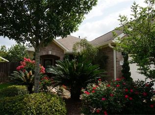 38 S Dylanshire Cir, Conroe, TX 77384