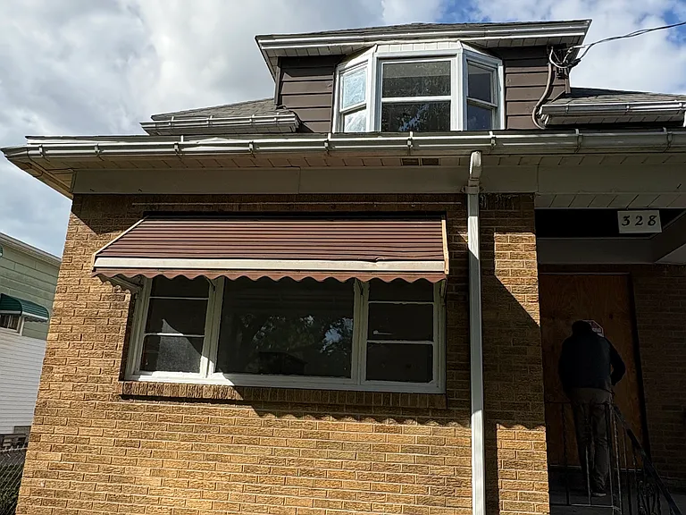 328 Reiman St #2 — Photo 2