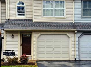 1972 Deer Path Rd, Harrisburg, PA 17110