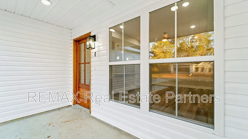 Bellamy Estates — Photo 4