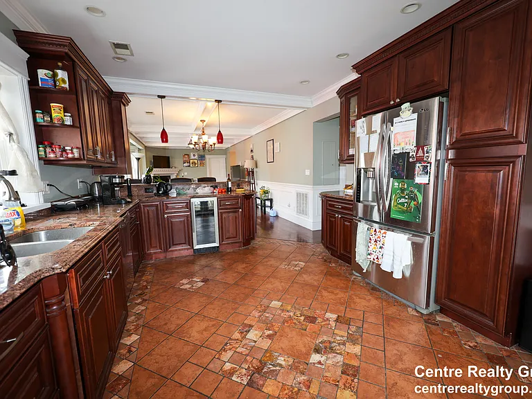 127 Nonantum St #2 — Photo 9
