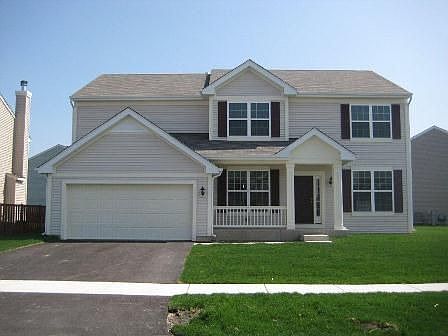 1906 Lake Bluff Lane