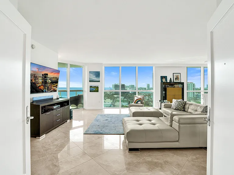 101 S Fort Lauderdale Beach Blvd #1107 — Photo 5