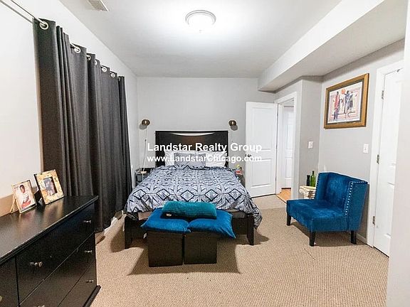 5th image of 7634 N Greenview Ave APT 2S