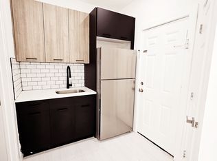 113 Woodlawn Ave #3, Jersey City, NJ 07305