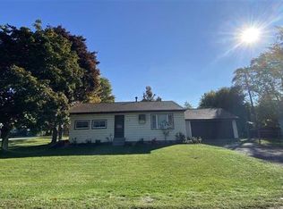 34420 Bordman Rd, Memphis, MI 48041