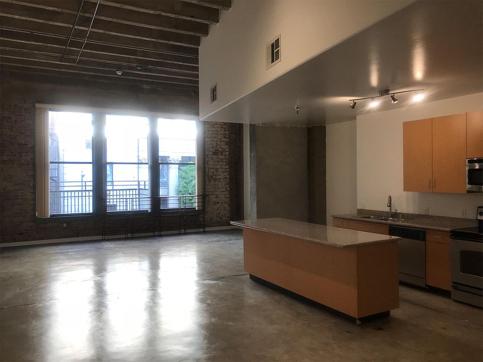 1st image of 711 S Olive St APT 309