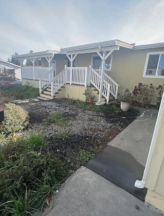 1st image of 273 Rock River Dr