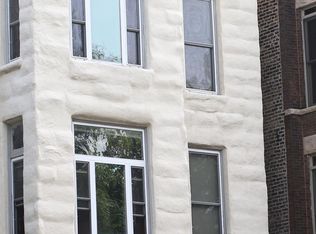 857 W Newport Ave APT 2, Chicago, IL 60657