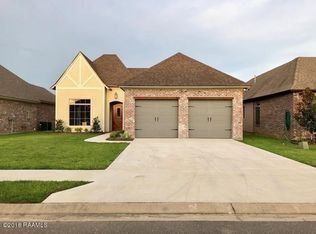 307 Channel Dr, Broussard, LA 70518