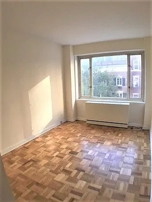 Rented by Level Group | media 7