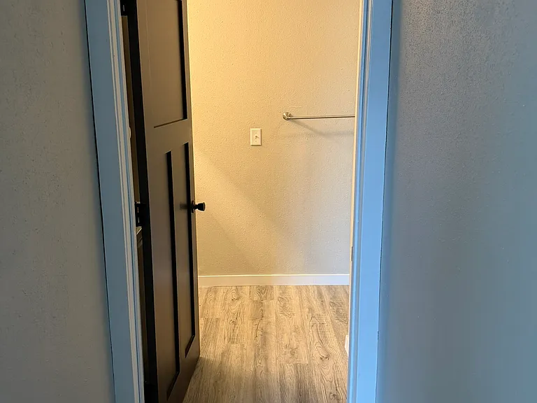 28 E Birch St #A — Photo 10