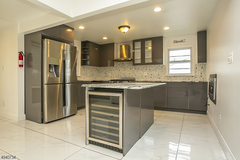 30 Manchester Rd West Orange Nj 07052 Zillow