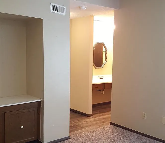 822 Cardinal Creek Blvd — Photo 31