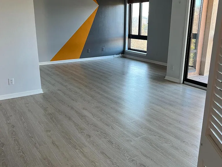 807 N Howard St #414 — Photo 23
