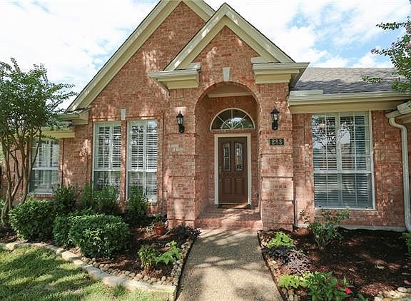 3rd image of 283 Tealwood Dr