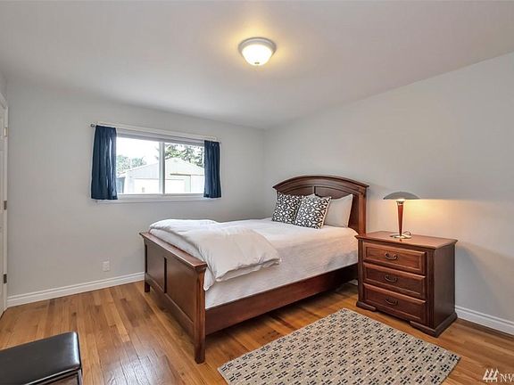 5th image of 12841 26th Ave S