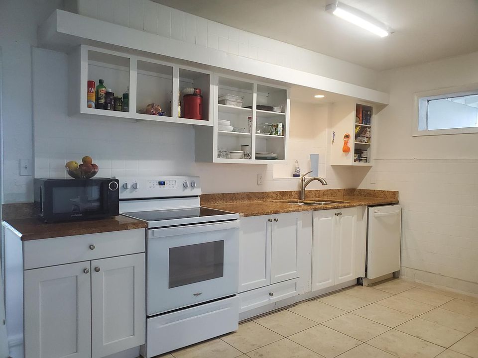 2nd image of 21379 Hepner Ave