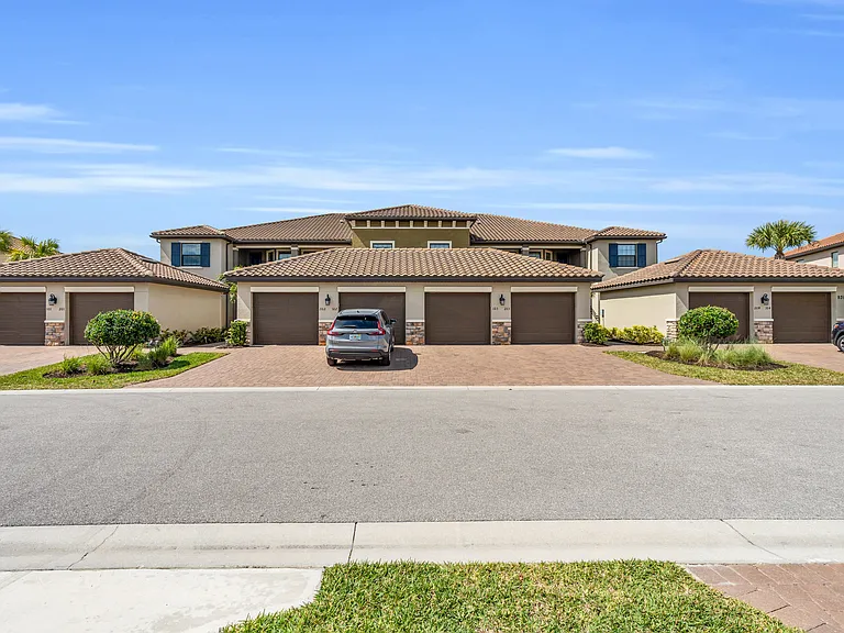 9385 Pocida Ct #1 — Photo 1