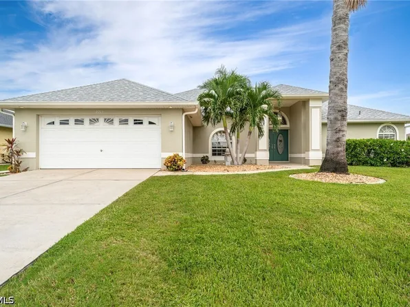 2213 SE 16th St, Cape Coral, FL 33990
