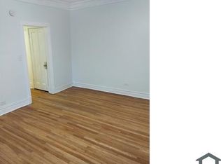 2017 E 72nd St #3W, Chicago, IL 60649