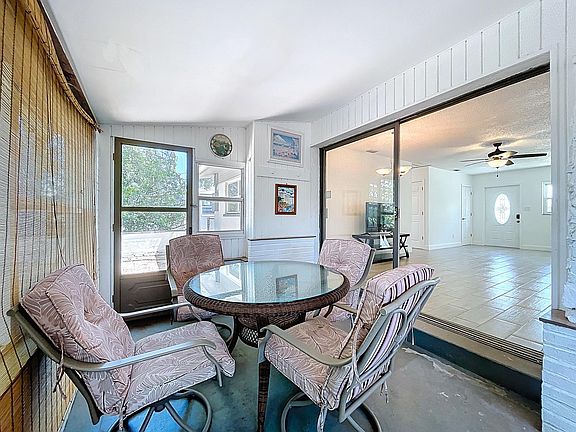 2nd image of 5806 Liverpool Dr
