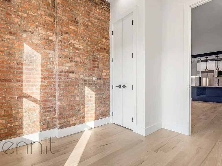 893 4th Ave #3L — Photo 14