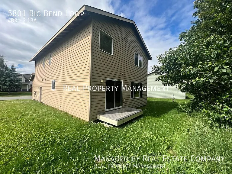 5801 Big Bend Loop — Photo 4