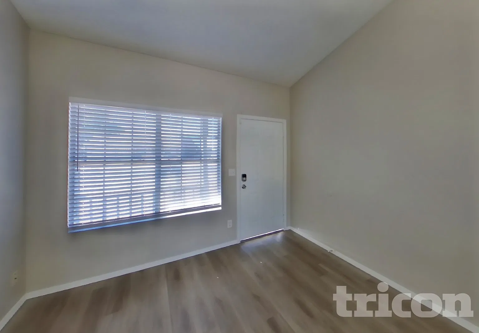 7244 W Cameron Drive Peoria AZ — Photo 2