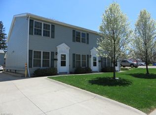 2423 Bailey Rd, Cuyahoga Falls, OH 44221