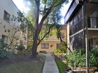 11803 Raintree Lake Ln APT D, Temple Terrace, FL 33617