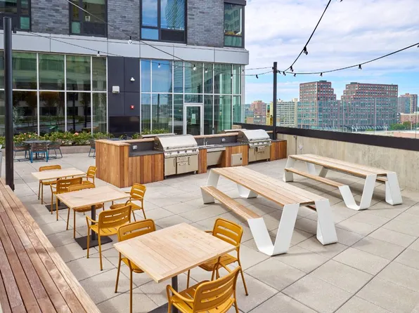 474 Warren Street image 17 of 133