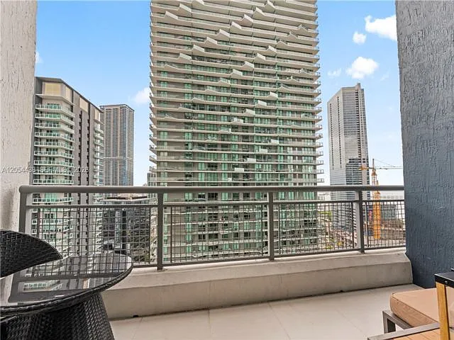1 bed, 1.5 bath, $3,600 — Photo 4