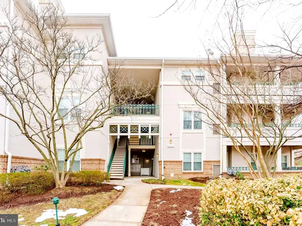 12016 Taliesin Pl APT 23, Reston, VA 20190